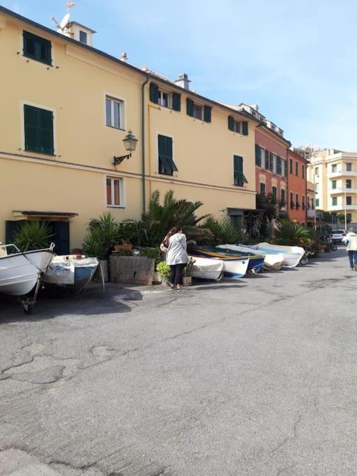 Pisi Home, 2 Min Dalla Spiaggia E Dall' Ospedale Gaslini Genova Eksteriør bilde